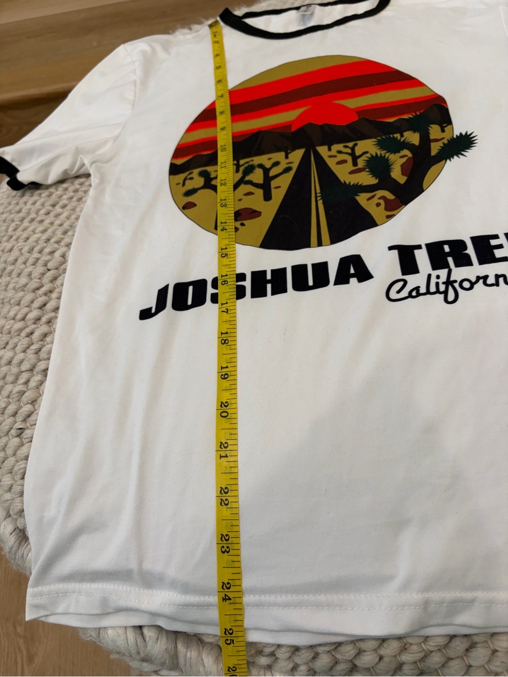 Joshua Tree Ringer Tee Size Small - Picture 3 of 9